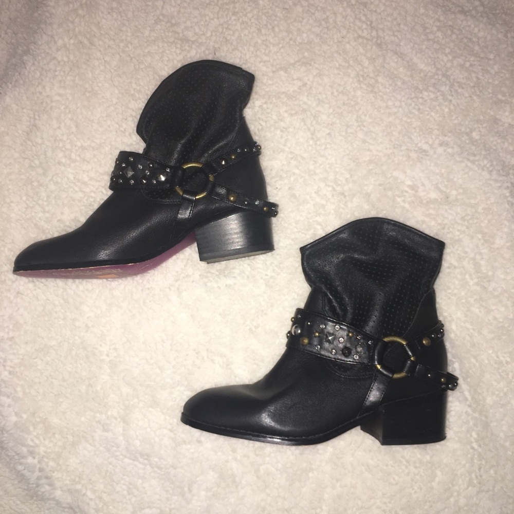 Black ankle boots